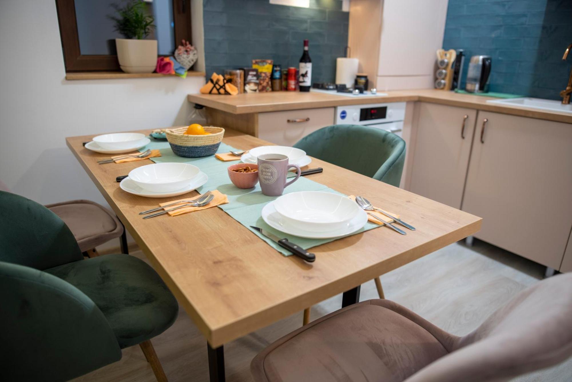 Cross Caraiman View 1 Apartment บุชเตนี ภายนอก รูปภาพ